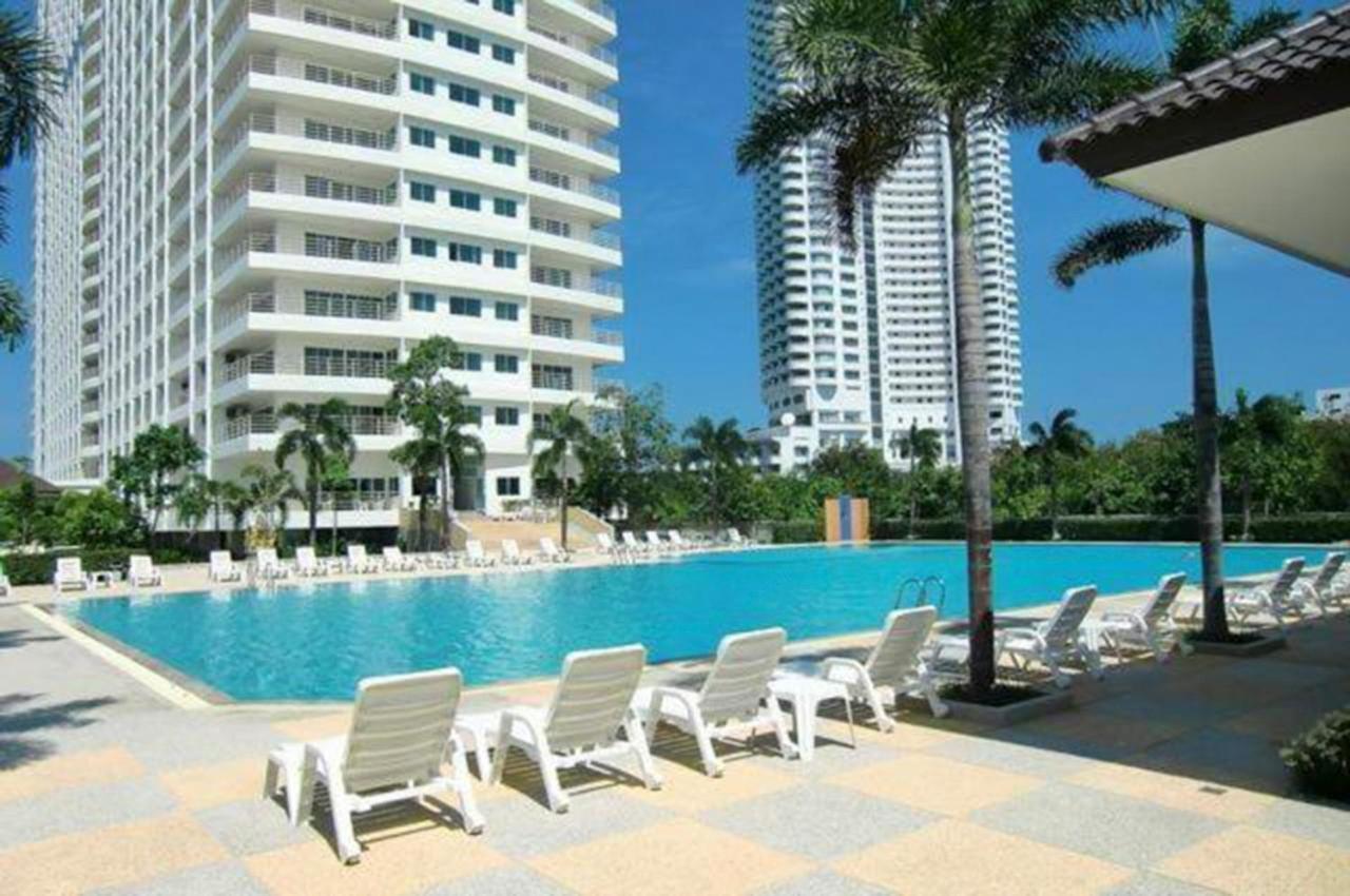View Talay 6 Apartment パッタヤー エクステリア 写真